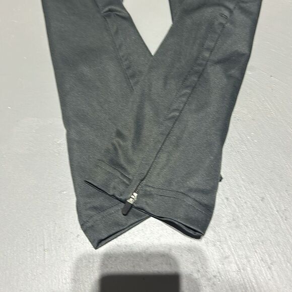Nike Sweatpants with Pockets - Picture 4 of 9